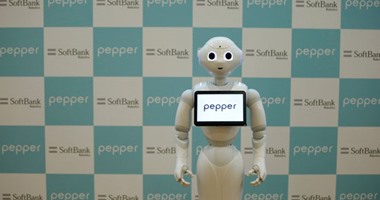 شركة يابانية تستطلع الآراء لتطوير الروبوت الضاحك "بيبر"