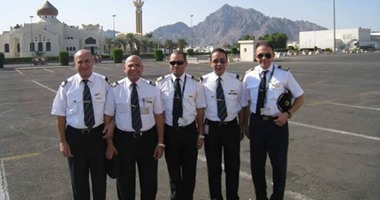"مصر للطيران" تقيم عزاء جماعيا لطاقم الطائرة المنكوبة بمسجد المشير الاثنين
