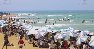 شواطئ الإسكندرية "كامل العدد" فى شم النسيم