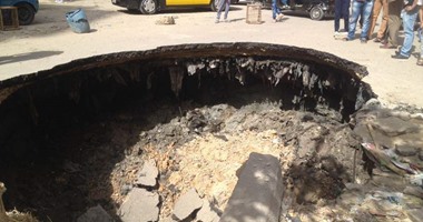 "الصرف الصحى": طفح المياه أسفل كوبرى المندرة نتيجة الهبوط الأرضى بالإسكندرية