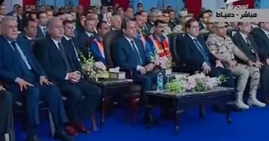 بالفيديو..الرئيس السيسى يصل دمياط لافتتاح عدد من المشروعات