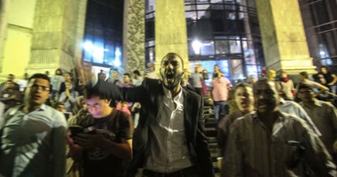 "الصحفيين" بالإسكندرية تطالب بإقالة وزير الداخلية وتعلن المشاركة فى "العمومية"