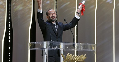 المخرج الإيرانى أضغر فرهادى يفوز بجائزة أفضل سيناريو عن فيلمه Forushande