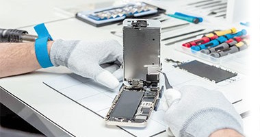 خطط لإعادة تدوير الهواتف الذكية وأجهزة الكمبيوتر لاستعادة المعادن الثمينة