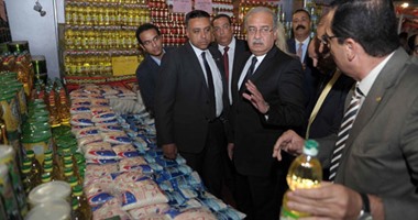 بالصور.. رئيس الوزراء يفتتح معرض "أهلًا رمضان" بأرض المعارض لتوفير السلع بأسعار مناسبة