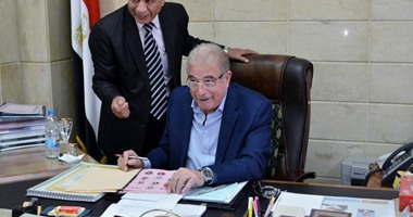 محافظ جنوب سيناء يستقبل وزراء التجارة والاستثمار والتعاون فى شرم الشيخ
