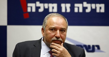 وزير دفاع إسرائيل يطالب بالتوسع فى بناء المستوطنات بالضفة ردا على الحرائق