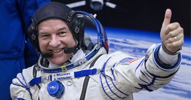 بريطانيا: رائد الفضاء تيم بيك يقوم برحلة ثانية إلى المحطة الدولية 