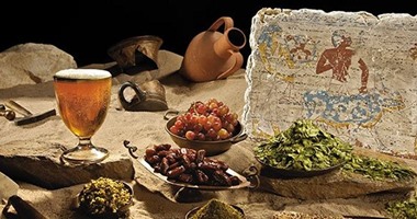 دراسة حديثة تكشف: المصريون القدماء أصحاب مزاج عال وبيفضلوا "البيرة"