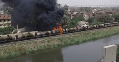 هيئة الإسعاف: 3 مصابين فى حريق بعربتى قطار سمالوط 