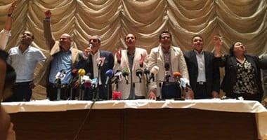 أخبار مصر للساعة6.."الصحفيين" تتمسك بإقالة وزير الداخلية واعتذار الرئاسة