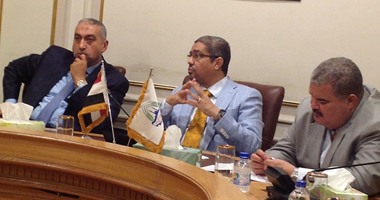 غرفة القاهرة : حلف الحكومة لليمين مبكرا رسالة للعمل بطريقة جديدة 