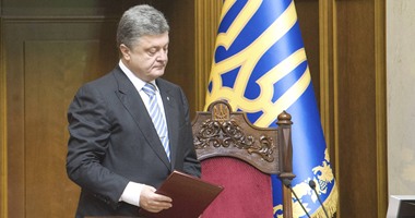 الرئاسة الأوكرانية تتهم روسيا والمتمردين بعدم الالتزام بالهدنة