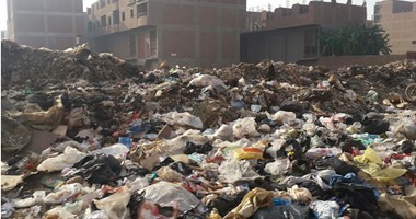 "واتس آب اليوم السابع": انتشار المخلفات والقمامة بحى شبرا الخيمة