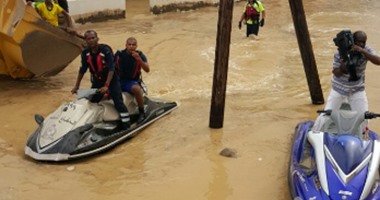 "واتس آب اليوم السابع": إجلاء مواطنى "مصيرة" العمانية بعد غرقها بالأمطار