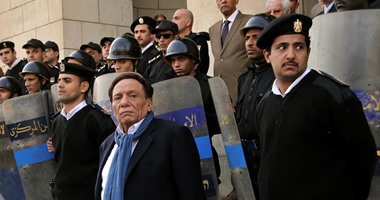 الزعيم يلتقى أبو إسماعيل والبلتاجى فى ميدان التحرير بـ"أستاذ ورئيس قسم"