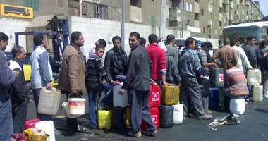 "تموين الإسكندرية" تضبط محطة بنزين بعد تهريبها السولار