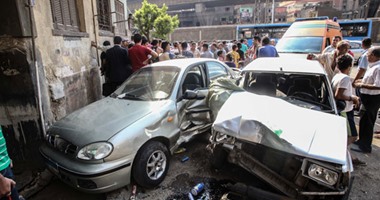زحام مرورى بسبب تصادم مقطورة وسيارة شرطة بطريق إسكندرية الصحراوى