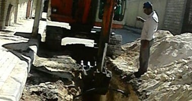 مرور القاهرة: استكمال أعمال حفر كابلات كهربائية بوسط البلد دون تحويلات مرورية