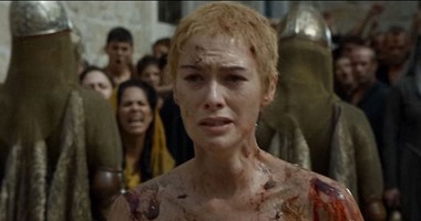 بالصور.. لينا هيدى تظهر عارية تمامًا وتخفى حملها فى "Game Of Thrones"