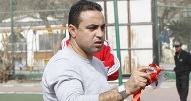 محمد عمارة يطالب الأهلي بإقالة مارتن يول فوراً
