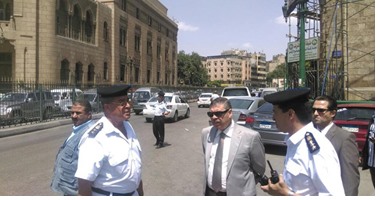 بالصور.. مدير أمن القاهرة يفاجئ القوات ويتفقد الحالة المرورية قبل الإفطار