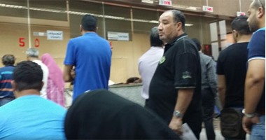 "واتس آب اليوم السابع": زحام شديد داخل القنصلية المصرية فى دبى