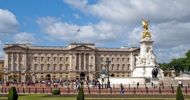 قصر باكنغهام فى بريطانيا فى حاجة لإصلاحات واحتمالية اضطرار الملكة للمغادرة