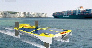 قوارب ومركبات للشحن والنقل ذاتية القيادة وتعمل بالطاقة الشمسية النظيفة