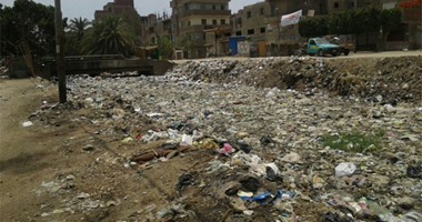 واتس آب اليوم السابع: القمامة تكسو ترعة بحر مشتول بالزقازيق