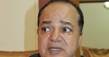 "المصريين بالخارج" ينتقد قانون الهجرة الجديد ويدعو لضرورة مناقشته