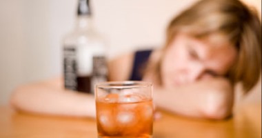 تناول المشروبات الكحولية يرفع خطر الإصابة بالسكر من النوع 2