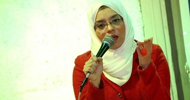 محاضر علاقات إنسانية: "فوبيا" التخاطر تصيب فتيات مصر لمعرفة صدق الحبيب