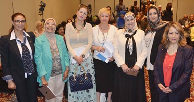 بالصور.. سيدات المجتمع فى مؤتمر"من أجل قوانين عادلة للأسرة العربية"