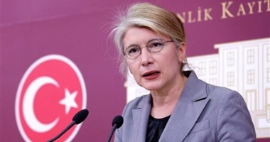 معارضة تركية:على الحزب الحاكم التوقف عن التدخل فى الشؤون الداخلية للدول