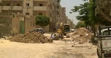 "واتس آب اليوم السابع": مخلفات الحفر تملأ شوارع العامرية بالإسكندرية