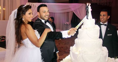 بالصور.. نجوم الفن فى زفاف المخرج كريم محمد والفنانة نهى لطفى