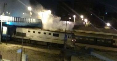 مجهولون يشعلون النيران فى عربة قطارات بمحطة السكة الحديد بالإسماعيلية