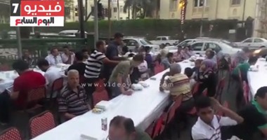 بالفيديو.. كنيسة الدوبارة تقيم مائدة إفطار تحت شعار "المحبة الوطنية"