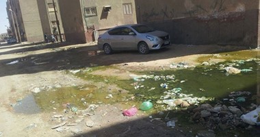 "صحافة المواطن".. الصرف الصحى يغرق شوارع مساكن بياض العرب فى بنى سويف