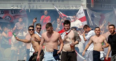 يورو 2016.. بالفيديو.. إصابة 16 شخصا بسبب شغب الجماهير الإنجليزية
