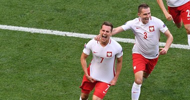 منتخب بولندا يحصد أول 3 نقاط فى تاريخه باليورو أمام أيرلندا الشمالية