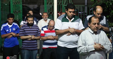 بالصور.. صلاة التراويح بمسجد سيدى جابر بالإسكندرية