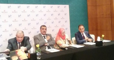 وزير قطاع الأعمال يشهد توقيع عقد تطوير قرية مجاويش التابعة لمصر للسياحة