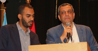 نقيب الصحفيين لـ"مكرم محمد أحمد": أرسلتنا قائمتين بالصحفيين المحبوسين للرئاسة