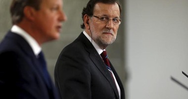 رئيس وزراء إسبانيا يمثل أمام المحكمة وينفى علمه بخطة تمويل غير مشروعة
