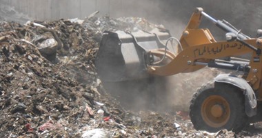 رفع 55 طن مخلفات وقمامة بمركز ملوى بالمنيا