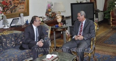 وزير التعليم يلتقى محافظ بنى سويف لتفعيل الأنشطة التربوية بالمحافظة