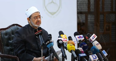 سفير كازاخستان بالقاهرة يشيد بدور الأزهر في مجال الحوار بين الأديان