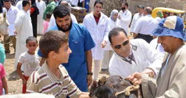 بالصور.. جامعة دمنهور تنظم قافلة طبية وبيطرية بمركز الرحمانية